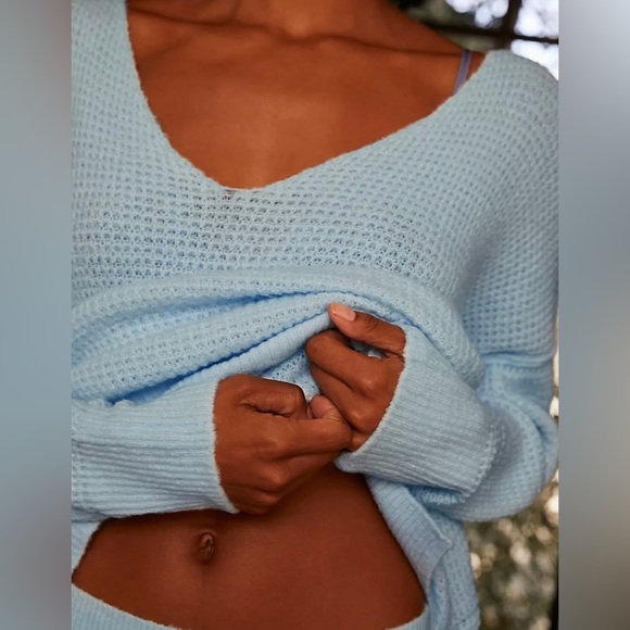 Free People C.O.Z.Y Soft Knit Pullover Lounge Top Oversized NEW Medium/Large - Picture 7 of 7